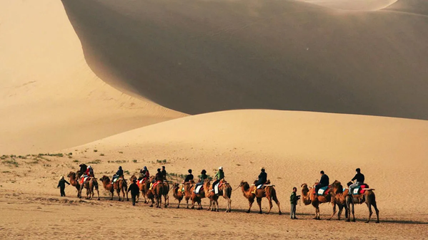 Silk-Road-Caravan